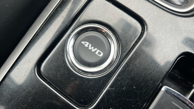 Mitsubishi Outlander 2.0 Exceed 5dr CVT Petrol Estate